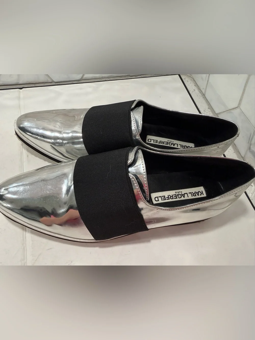 Karl Lagerfeld Paris Kristi 3 Chrome Metallic Silver Black Slip On Shoes Sz 7.5